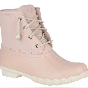 COPY - NEW Sperry {saltwater duck boot}